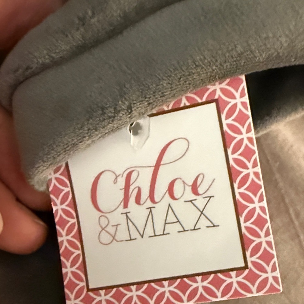 Chloe &Max Gray Velour Dog Hoodie - Picture 4 of 5